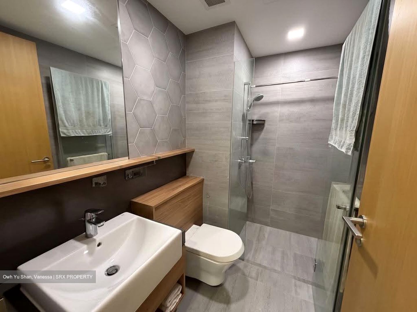 The Navian (D14), Apartment #625879531